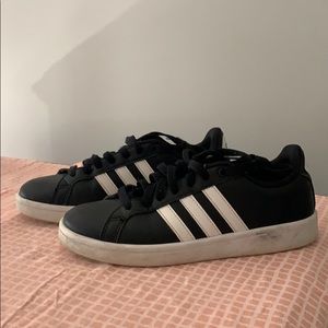 adidas Shoes - Adidas Cloudfoam Advantage Shoes Sneakers adidas Shoes - Adidas Cloudfoam Advantage Shoes Sneakers